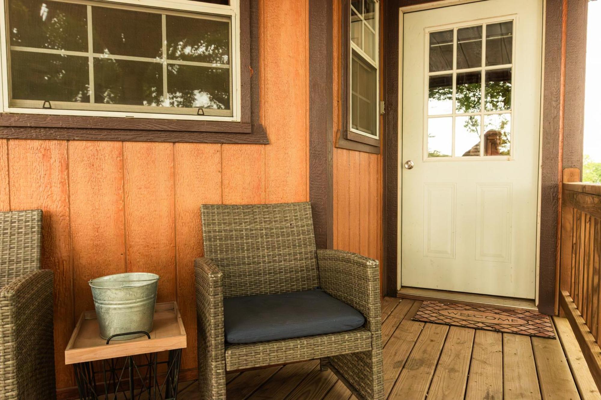 Lakefront Texas Star - 38 Mead
